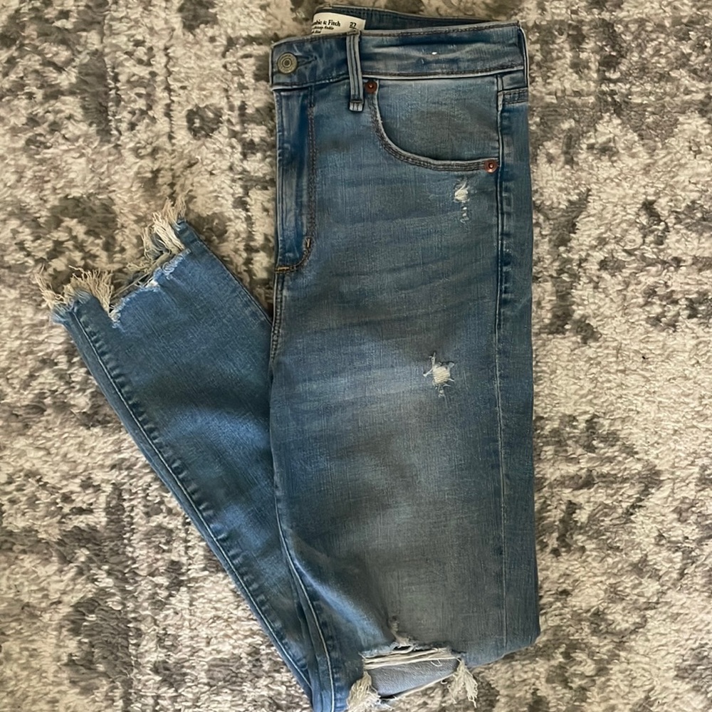 Abercrombie & Fitch super skinny ankle high rise jeans size 27